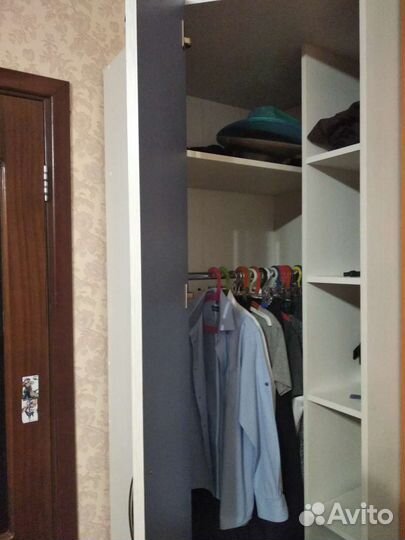 Кровать чердак со столом и шкафом+кроватка