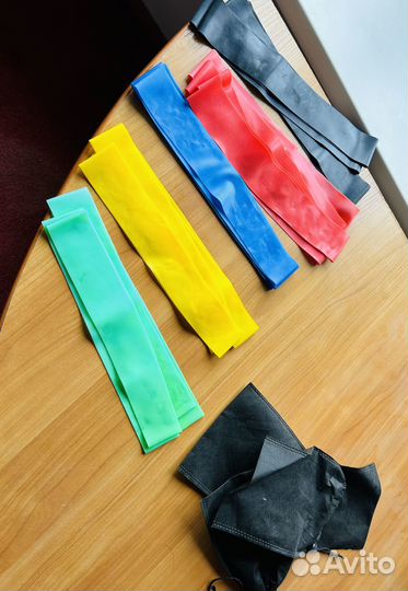 Инвентарь для фитнеса, йоги и пилатеса: ролы и т.д