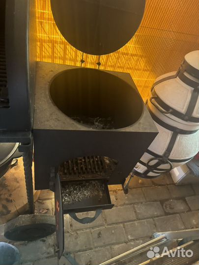 Гриль барбекю коптильня на колесах