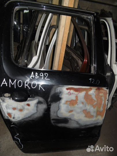 Дверь задняя правая Volkswagen Amarok 2012