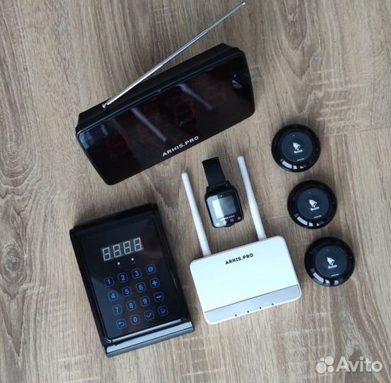 Кнопка вызова официанта,часы, табло, пульт, репите