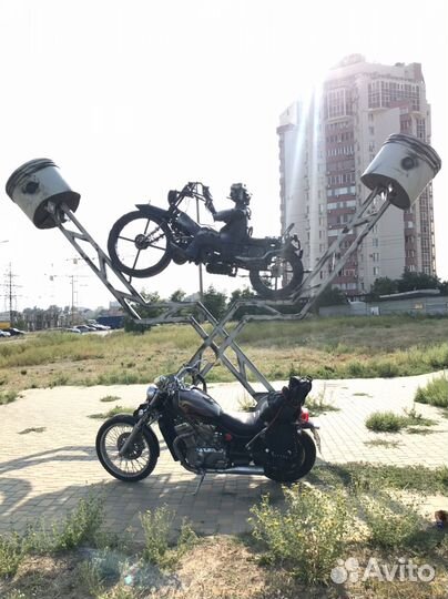 Suzuki Intruder VS 800