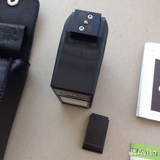 Фотовспышка винтажная Canon Canolite ED