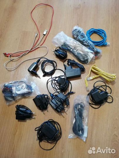 Зарядные устройства, провода