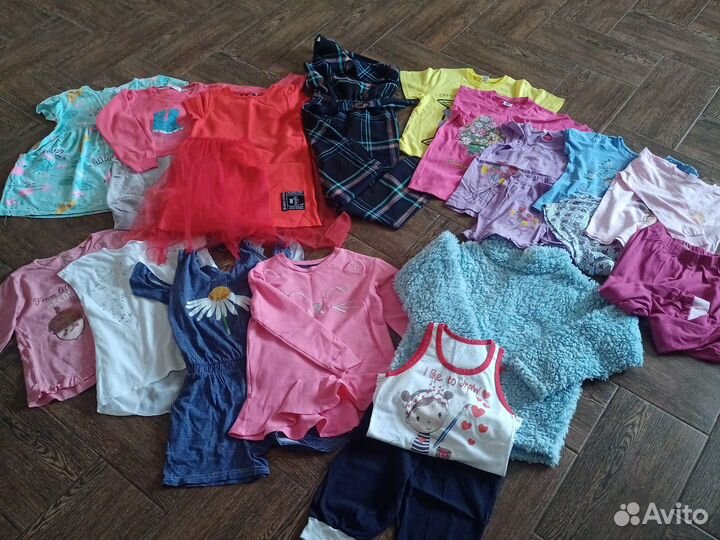 Вещи пакетом на девочку 122-128