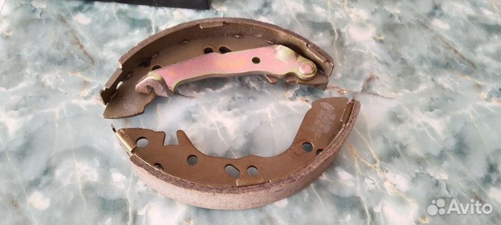 Колодки тормозные барабанные акцент accent