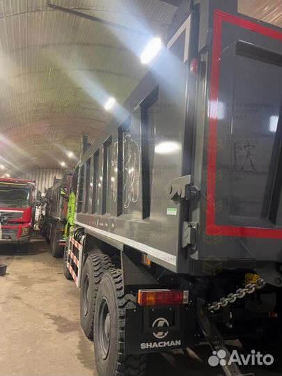 Shacman (Shaanxi) SX32586V385, 2023