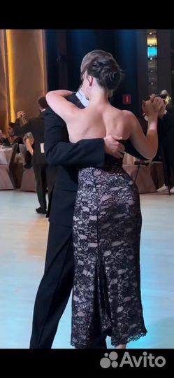 Вечернее платье