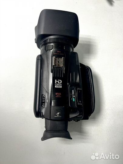 Видеокамера Canon Legria HF G30