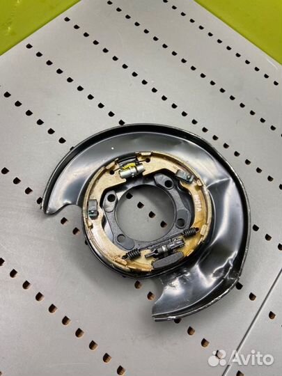 Механизм ручника Kia Rio 3 1.6 2017