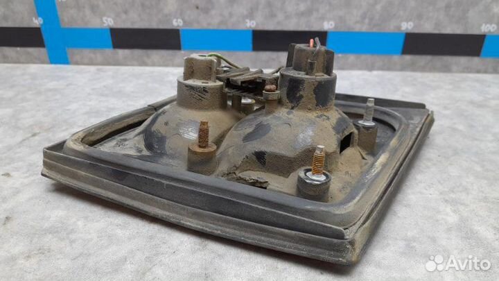 Фонарь задний правый Iran Khodro Samand 1.8