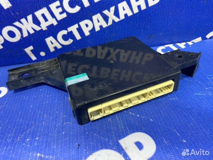 Блок управления климат-контролем Toyota Camry 40