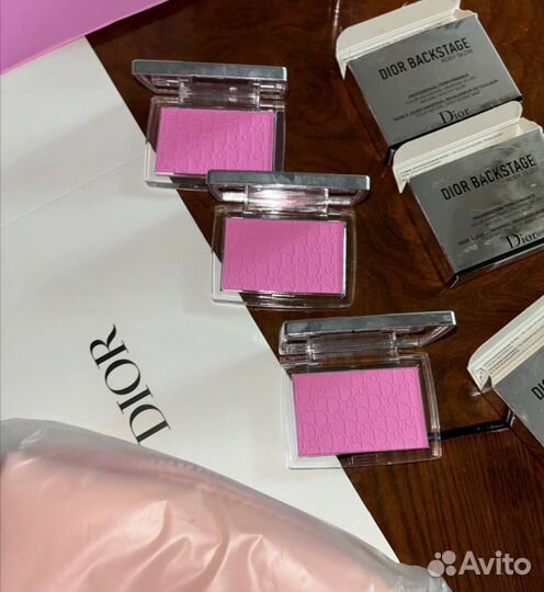 Палитра теней диор