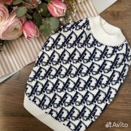 Одежда для собак свитер Dior
