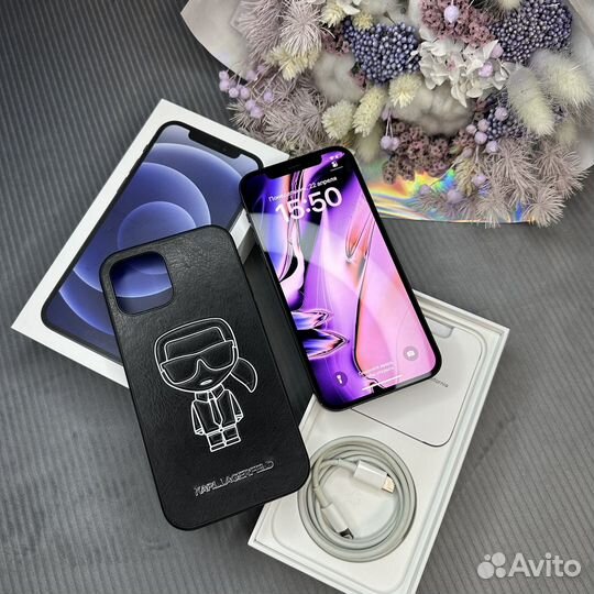 iPhone 12, 64 ГБ
