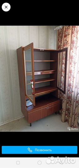 Книжный шкаф сервант