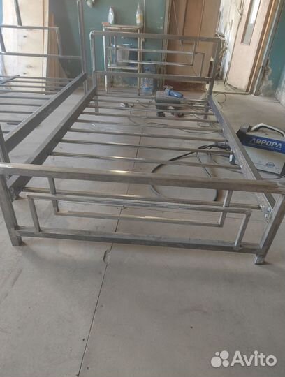 Кровать новая 140х200