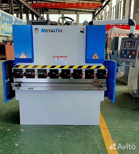 Листогибочный гидравлический пресс MetalTec TP10S