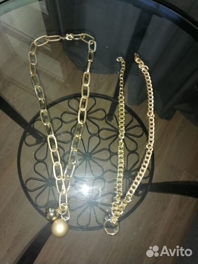 Украшение на шею