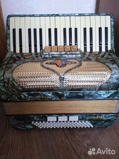 Аккордеон немецкий