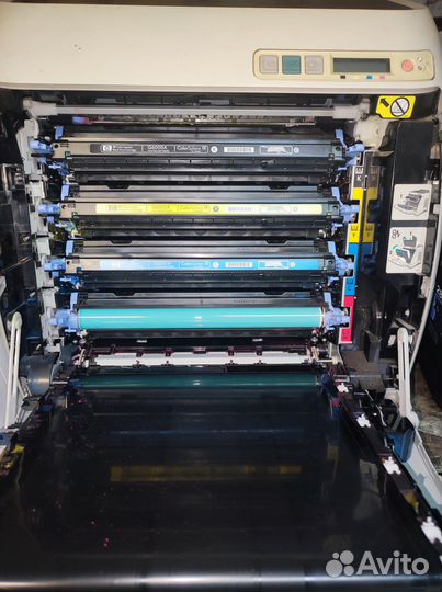 Принтер HP Color LaserJet 2605