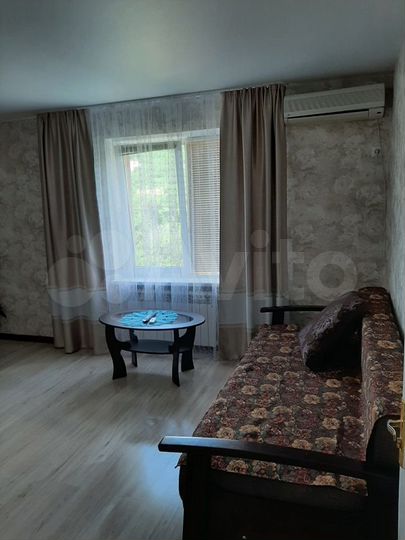 2-к. квартира, 56 м², 8/12 эт.