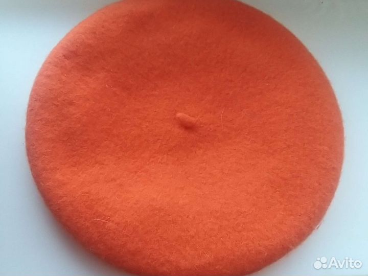 Берет женский.добавила