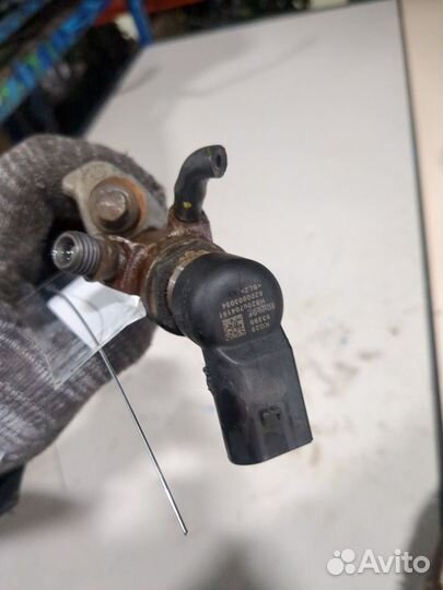 Форсунка топливная Renault Megane 3, 2011