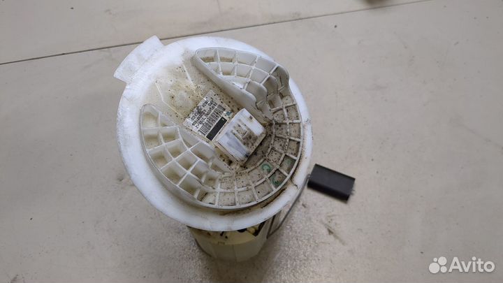 Насос топливный электрический Chrysler 300C 2011, 2014