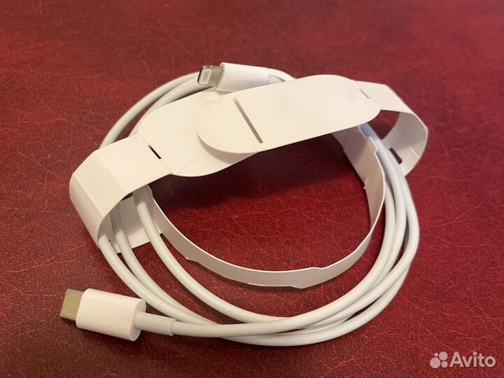 Кабель для iPhone