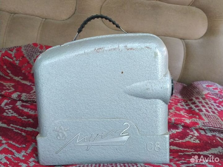 Кинопроектор луч 2