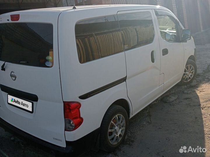 Nissan NV200 1.6 AT, 2013, 199 999 км