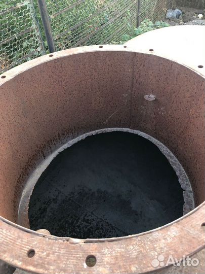 Железный бак