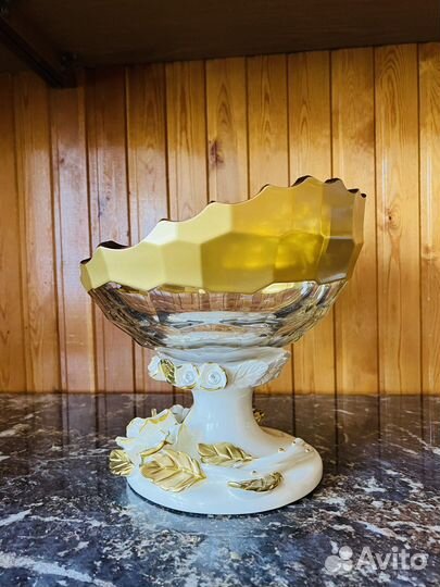 Ваза для фруктов