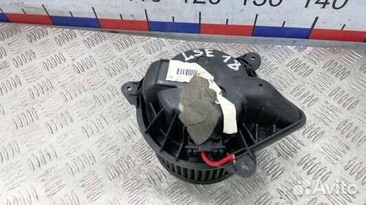 Моторчик печки peugeot 406 (LSE18KK01)