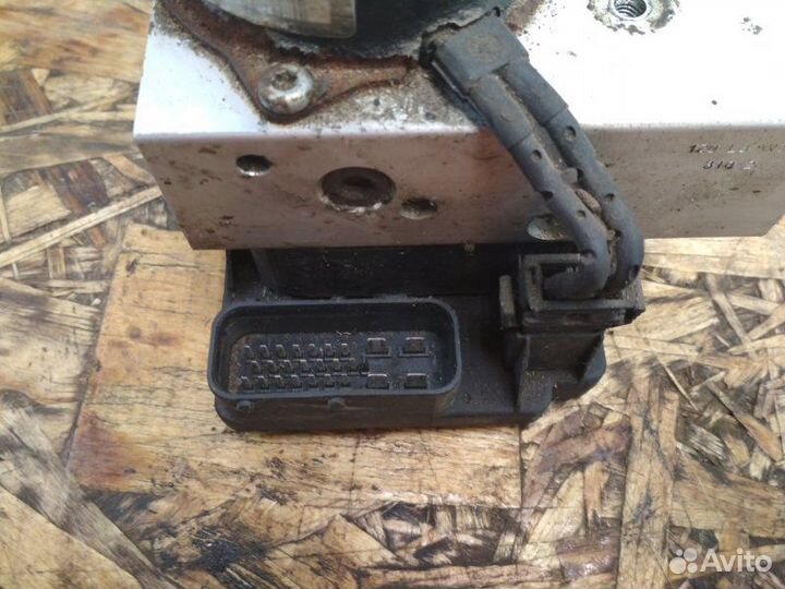 Блок ABS (насос) Audi A3 8L1 AGU 1998