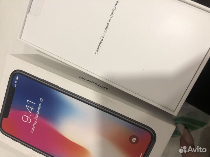 Телефон iPhone x