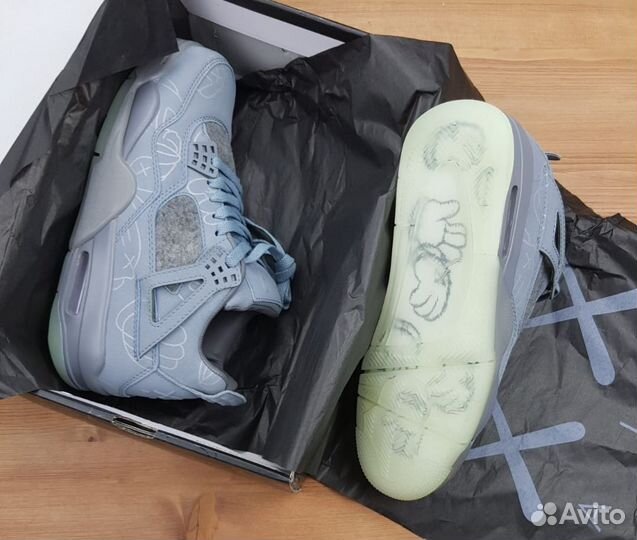 Мужские Nike Air Jordan 4 Retro Kaws новые