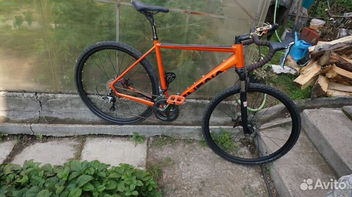 Гравийный велосипед Genesis CDA20\Tiagra\RockShox