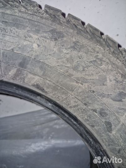 Yokohama IceGuard Stud IG65 245/65 R17