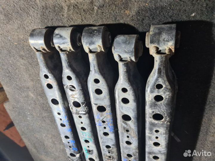 Рычаг поперечный задний Nissan X-Trail T32 2016