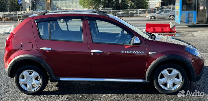 Renault Sandero Stepway 1.6 МТ, 2012, 96 000 км