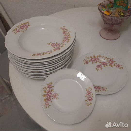 Набор тарелок новый