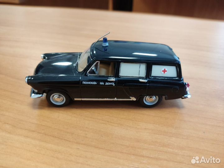 Модель 1/43 Волга газ М22 NEO,IST