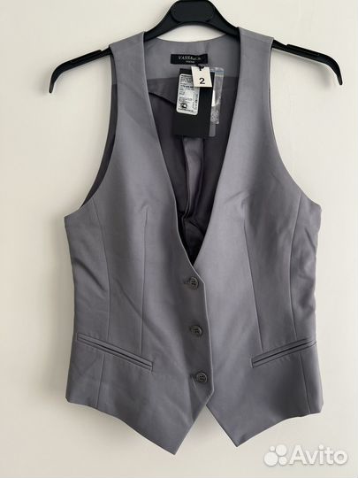 Жилет и юбка Vassa