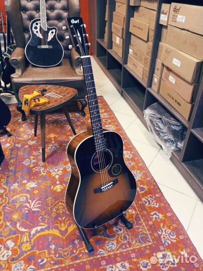 Гитара Cort электро-акустика с массивом ели