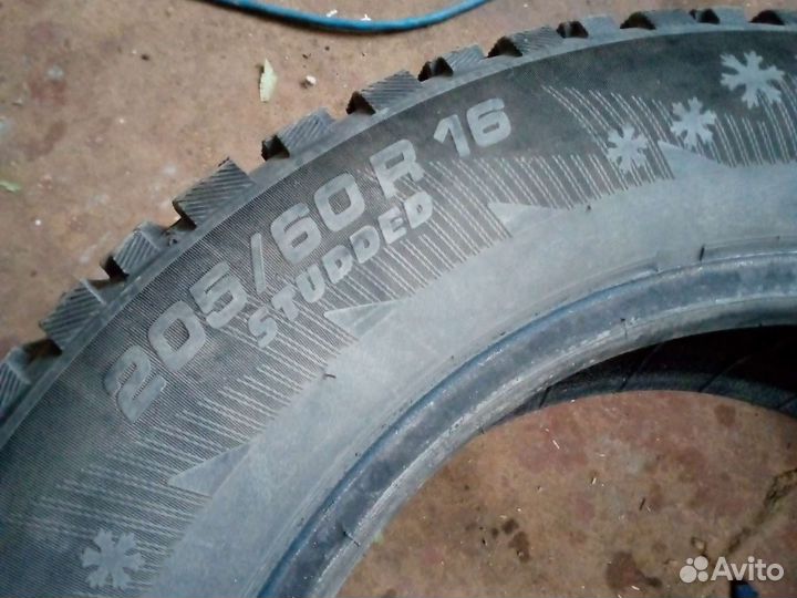 Michelin X-Ice 3 205/60 R16
