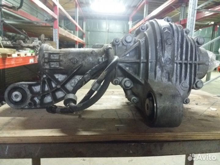 Редуктор переднего моста, дифференциал ML W166
