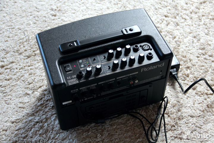 Roland AC-33