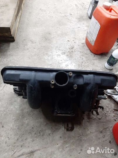 Впускной коллектор BMW M52B28TU